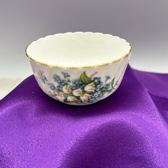 Adderley Creamer & Sugar Bowl Lily of the Valley & Forget Me Nots. - Picture 2 of 9